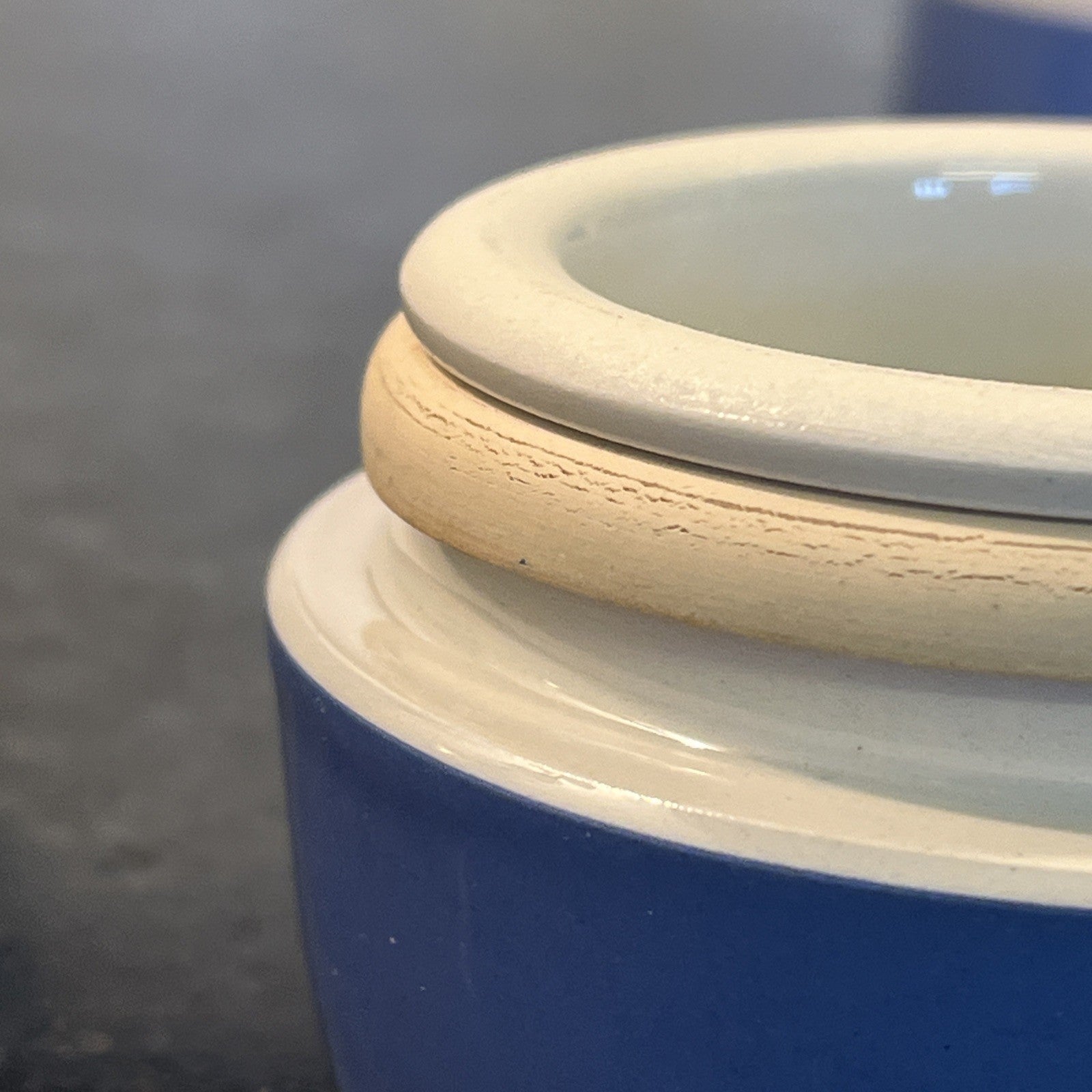 TG Green Cornishware Judith Onions Flour Dredger Blue White Kitchenware