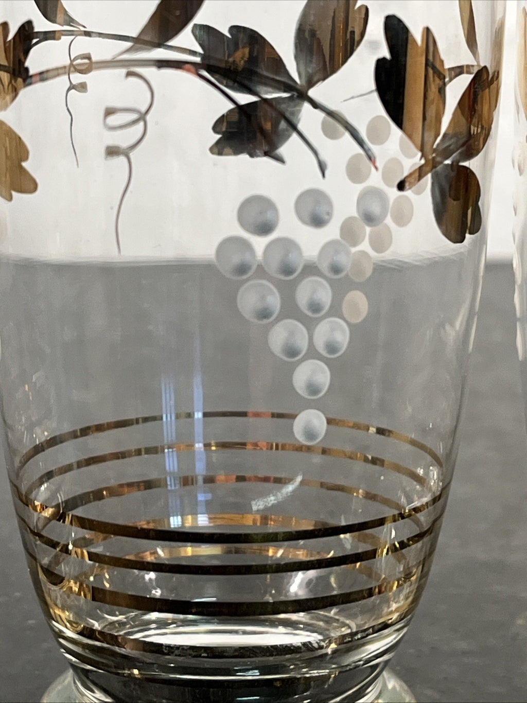 Vintage Gold Gilt Grape Motif Highball Glasses Set Of 4