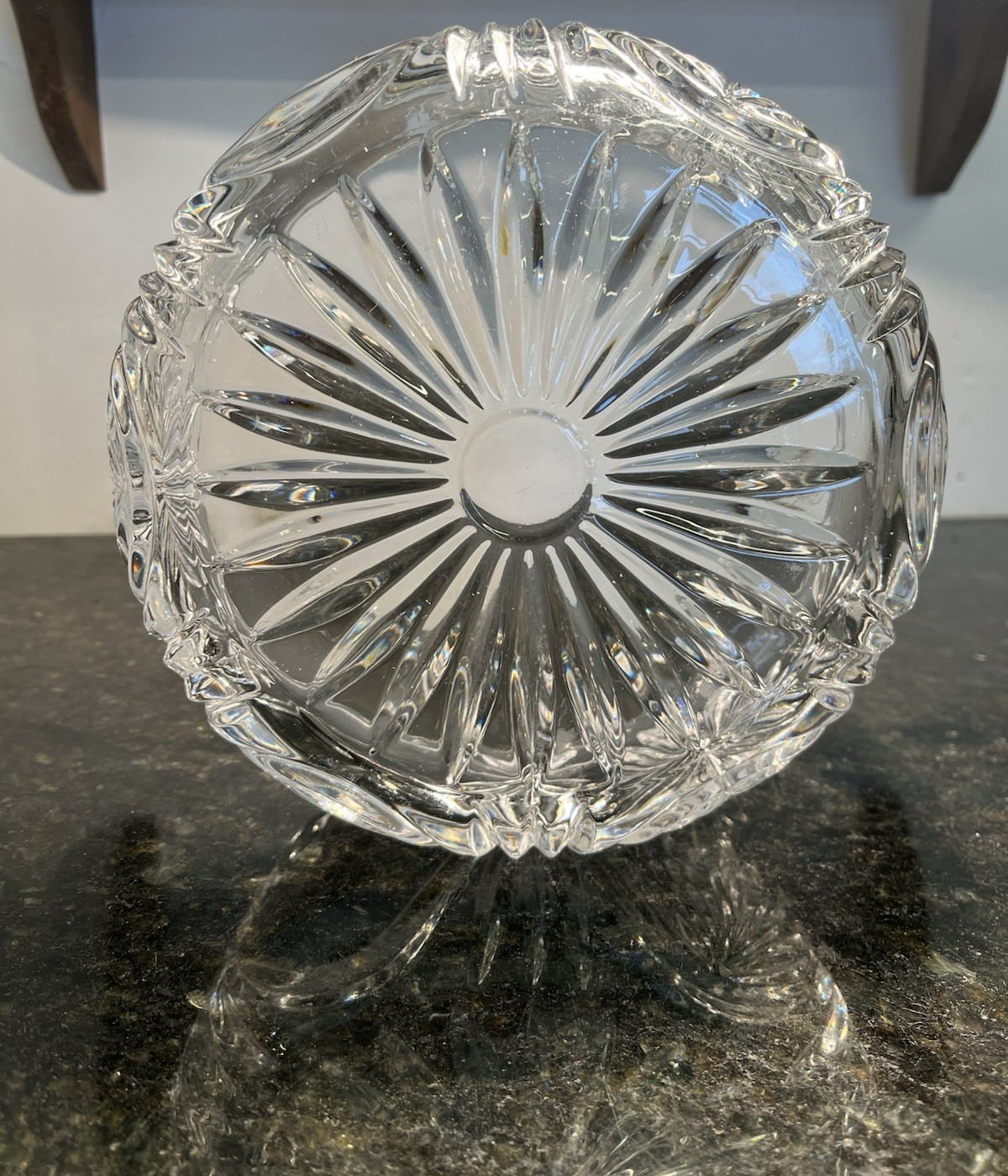 Heavy Cut Crystal Bowl Starburst Fan Scalloped Rim Centrepiece