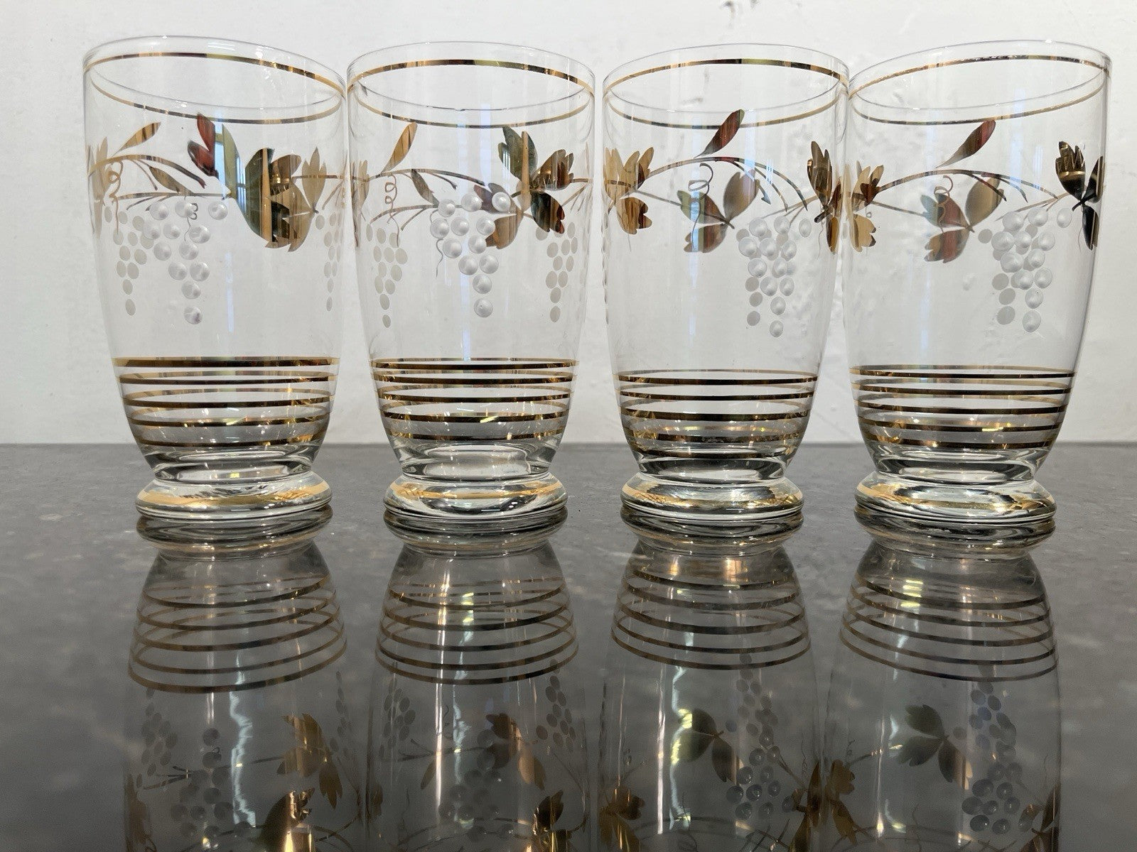 Vintage Gold Gilt Grape Motif Highball Glasses Set Of 4