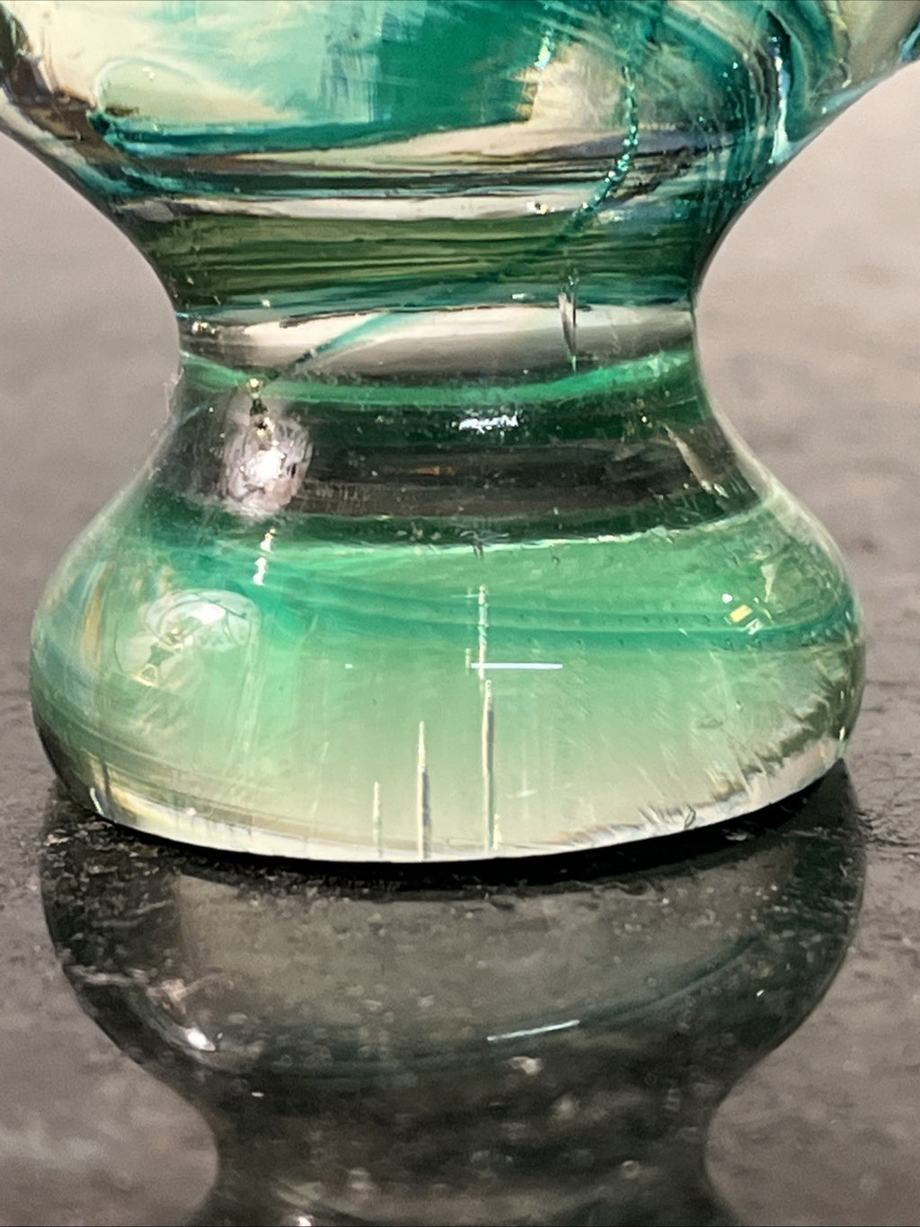 Hokitika Glass Kiwi Bird Paperweight Hand Blown New Zealand Art Glass