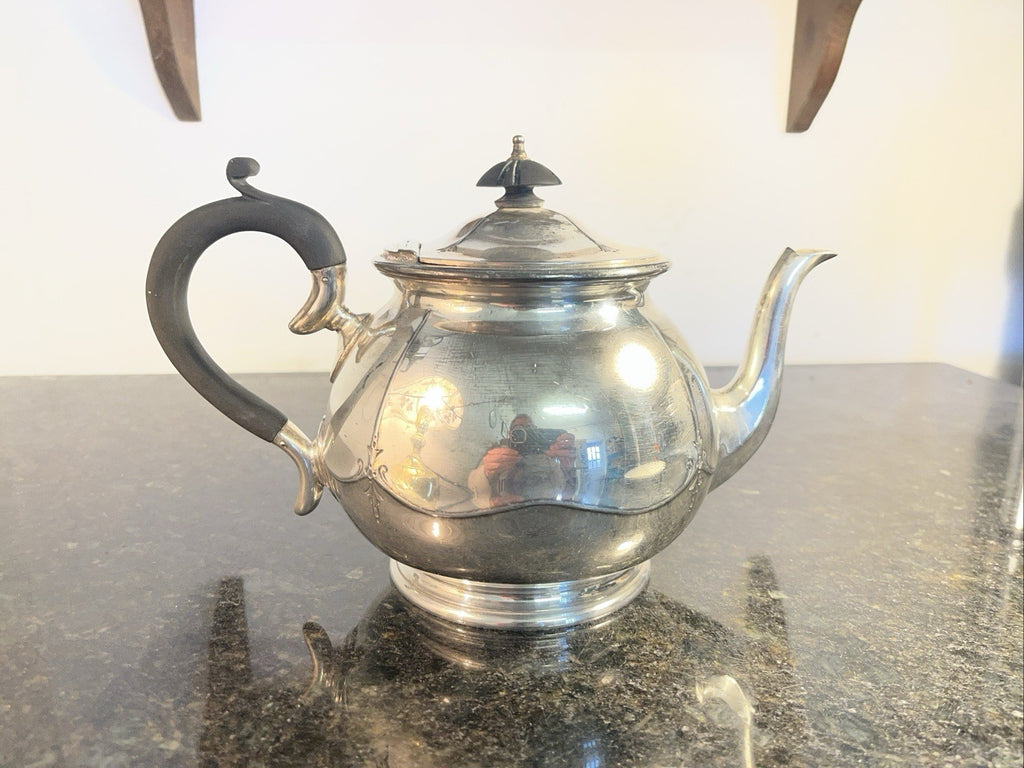 Antique Walker Hall EPNS Silver Plated Teapot Sheffield 2 Pint c1900