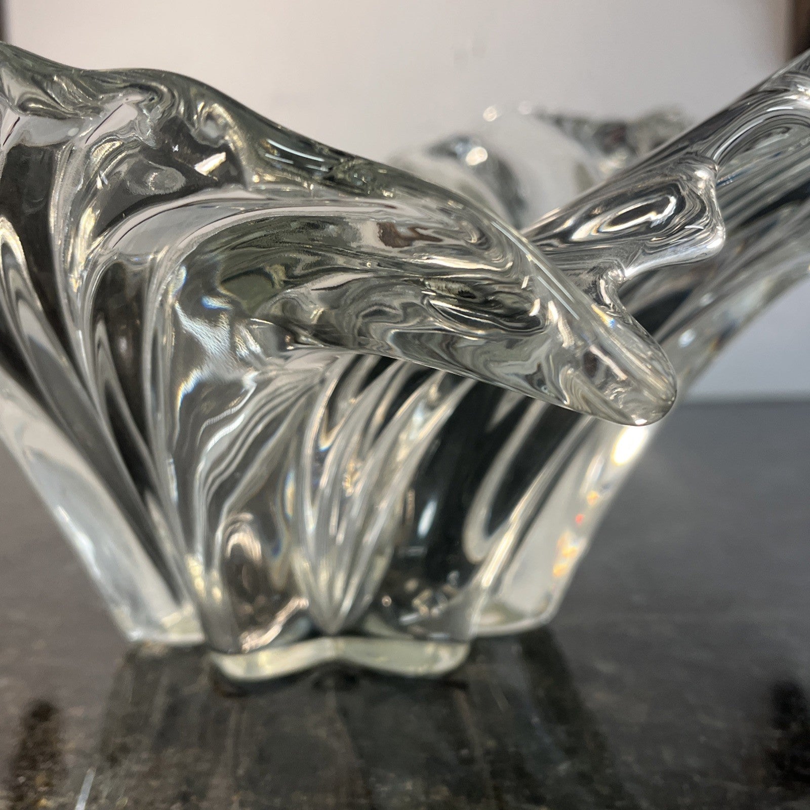Sculptural Art Glass Bowl Clear Ribbed Centrepiece Mikasa Style