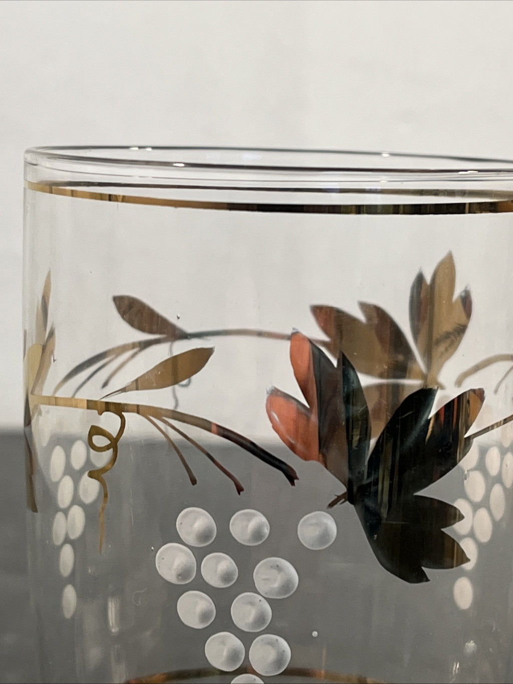 Vintage Gold Gilt Grape Motif Highball Glasses Set Of 4