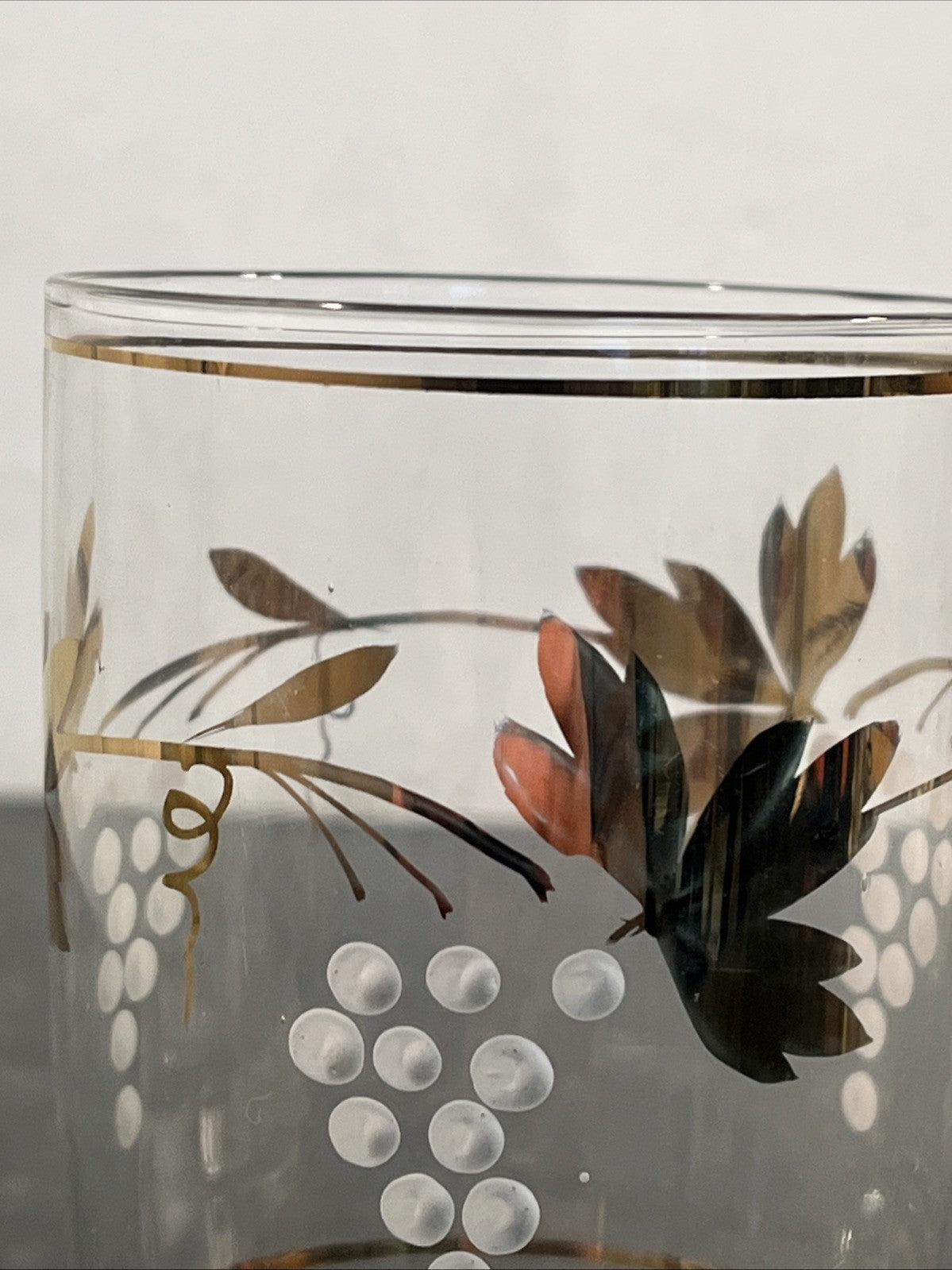 Vintage Gold Gilt Grape Motif Highball Glasses Set Of 4