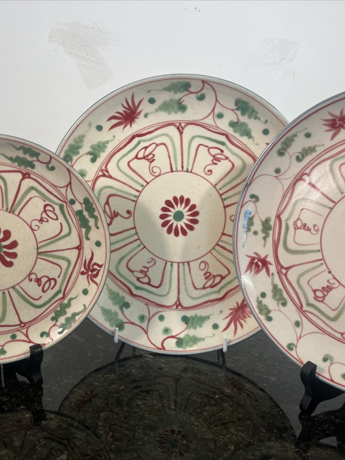 Vietnamese Son Be Pottery Plates Hand Painted Decorative Ceramic Plate Set