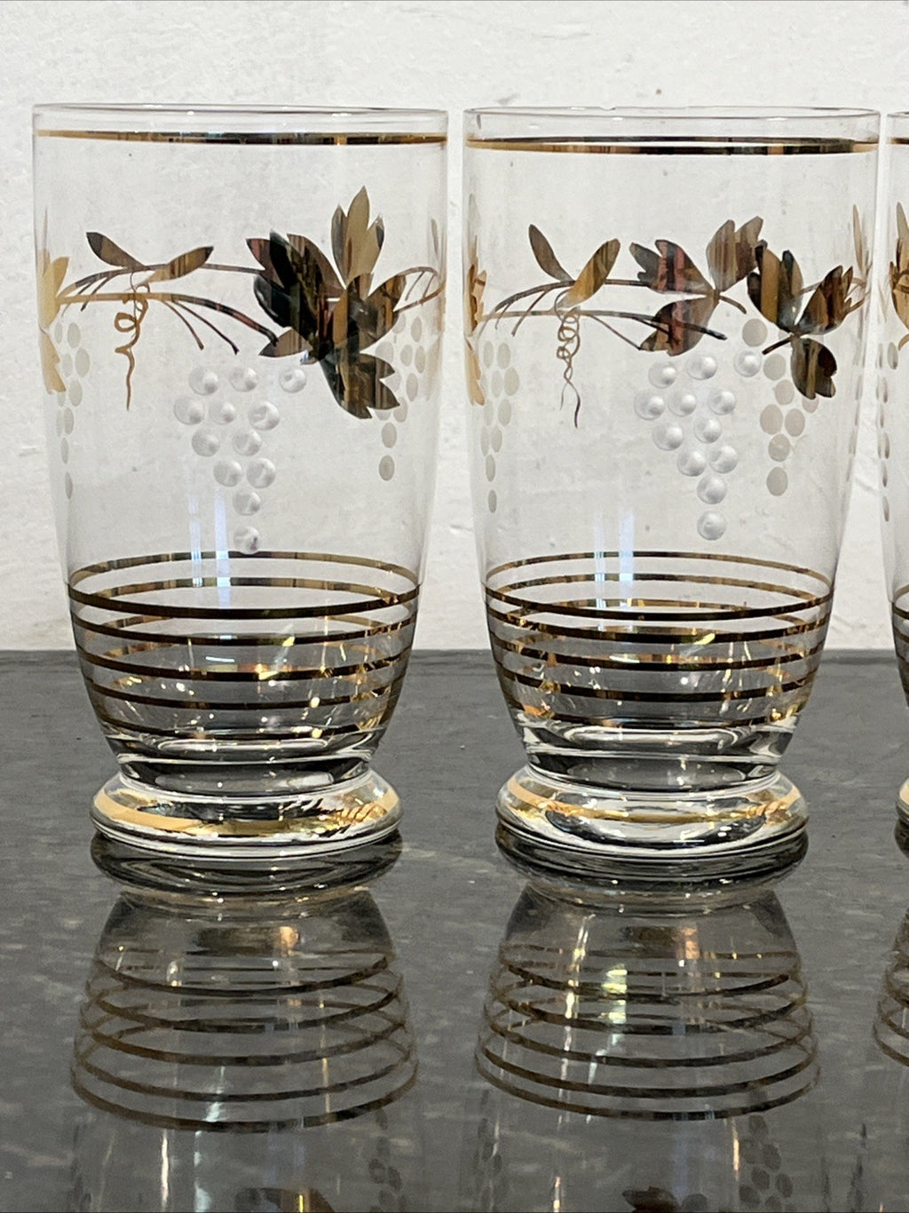 Vintage Gold Gilt Grape Motif Highball Glasses Set Of 4