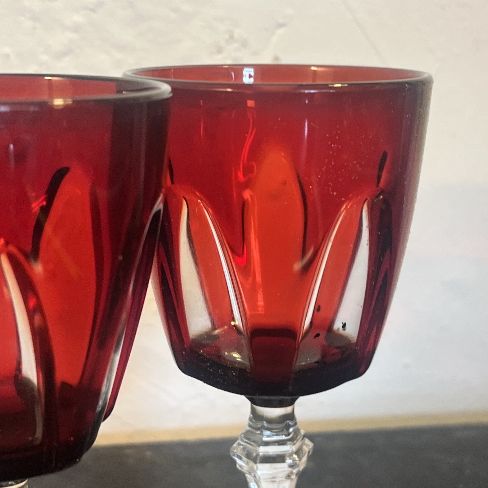 Cristal d’Arques Durand Gothic Ruby Red Wine Glasses Set Of Six