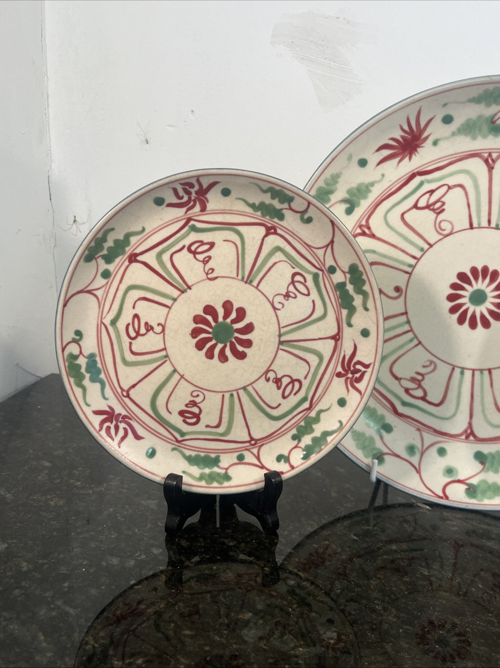 Vietnamese Son Be Pottery Plates Hand Painted Decorative Ceramic Plate Set