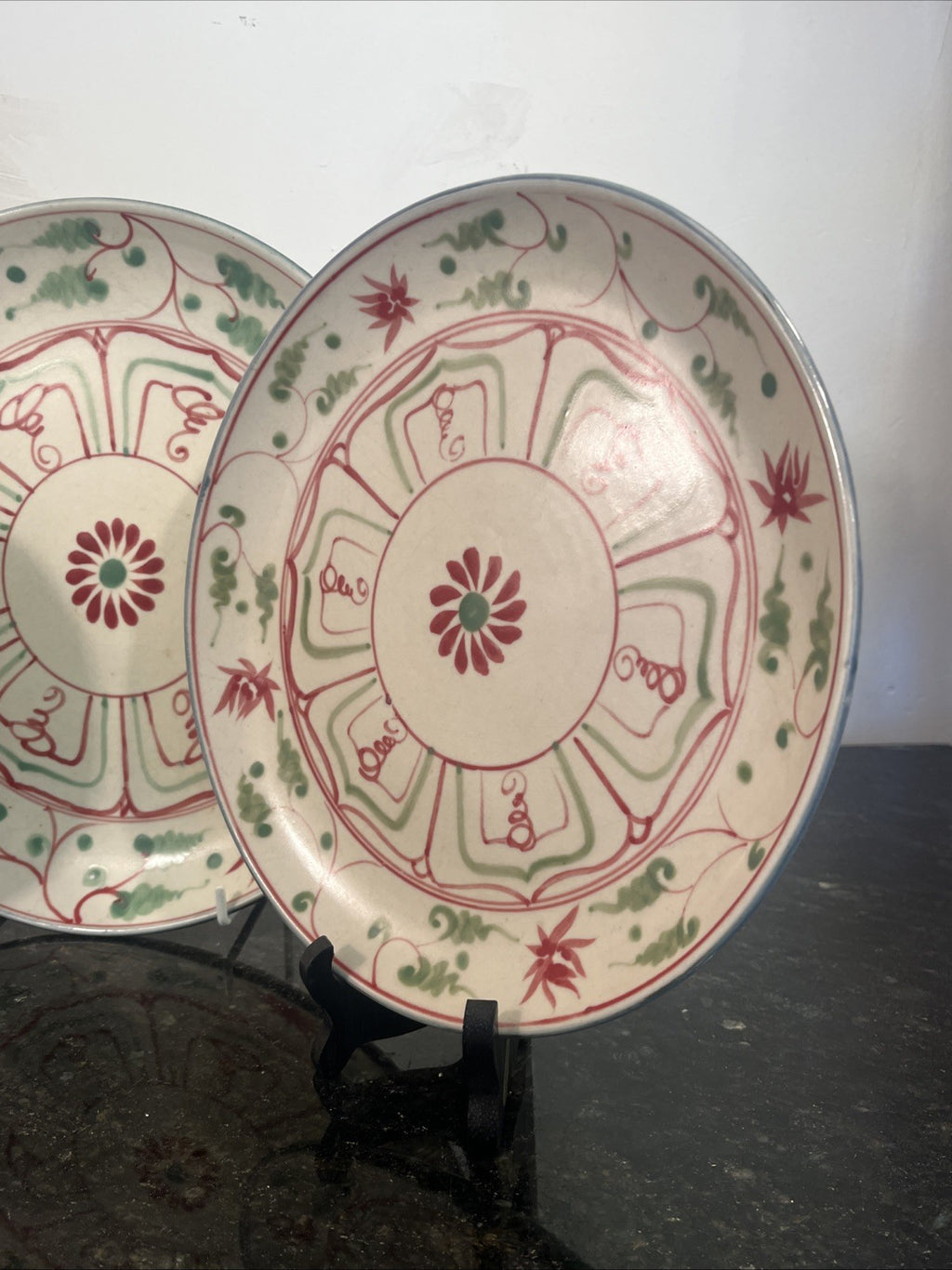 Vietnamese Son Be Pottery Plates Hand Painted Decorative Ceramic Plate Set