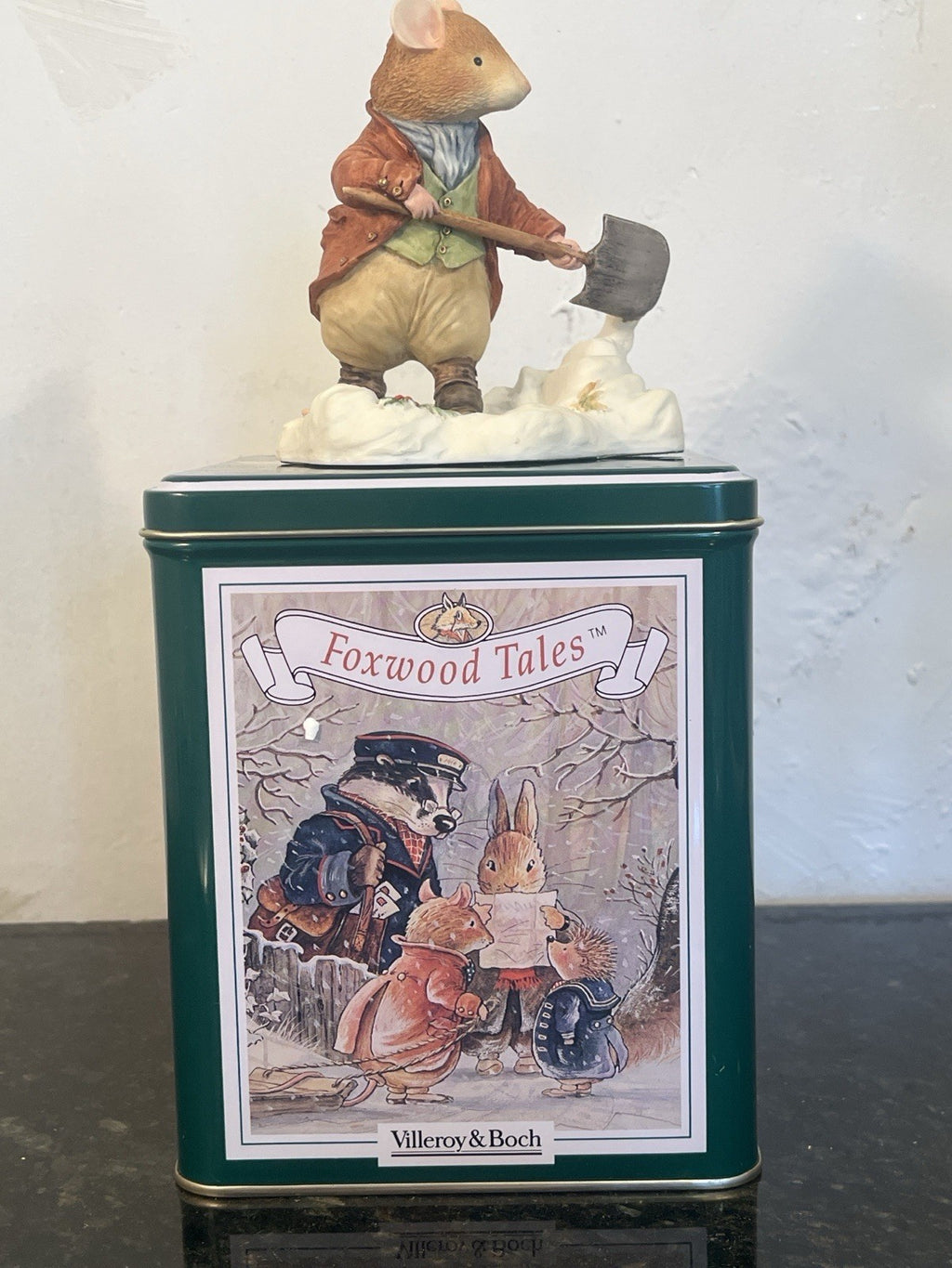 Villeroy Boch Foxwood Tales Making A Snowman Winter At Foxwood Figurine Box
