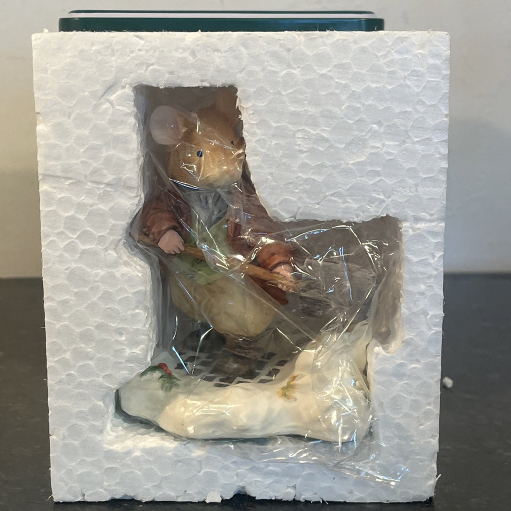 Villeroy Boch Foxwood Tales Making A Snowman Winter At Foxwood Figurine Box