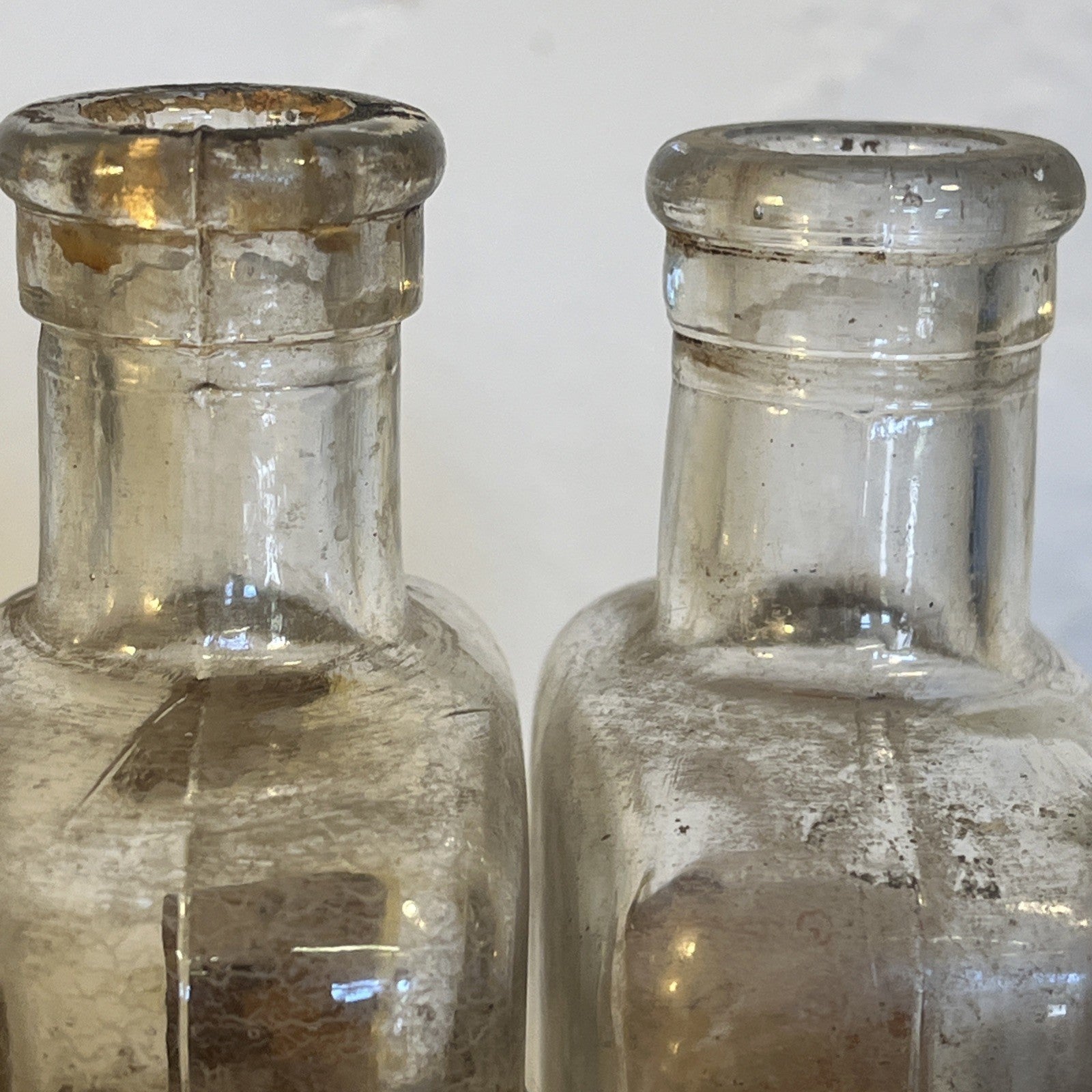 Antique Chemist Bottles Apothecary Pharmacy Labels Glass Set of 4 B.P.