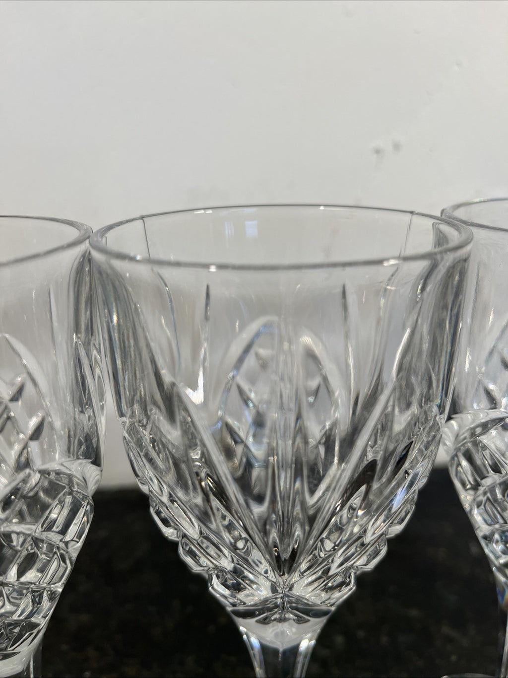 Vintage Cut Crystal Wine Glasses Set Of 4 Diamond And Fan Pattern Stemware