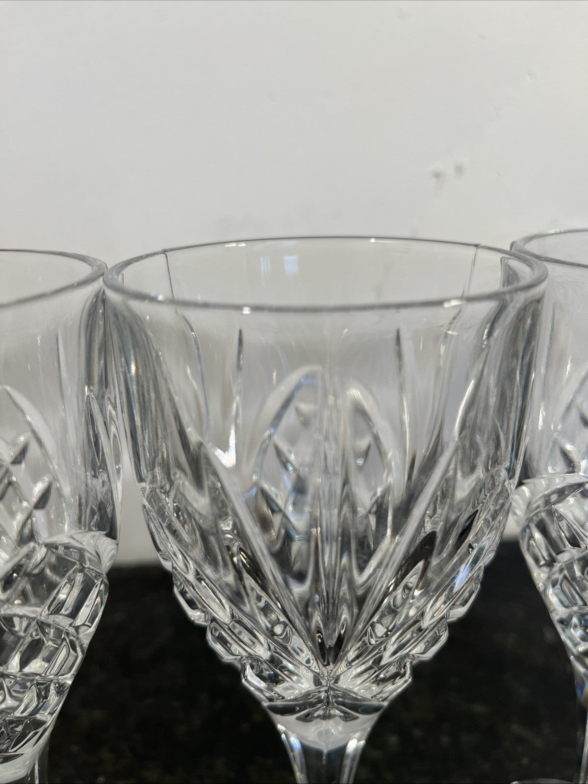 Vintage Cut Crystal Wine Glasses Set Of 4 Diamond And Fan Pattern Stemware