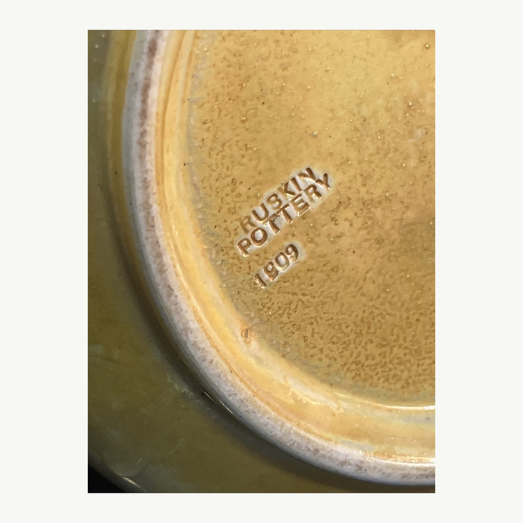 Ruskin Pottery impressed 1909 factory mark on vase base
