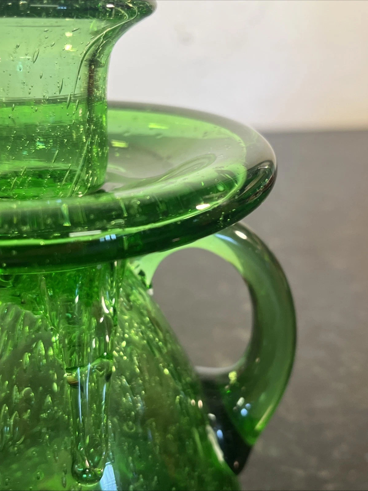 Close view of the glass handle and bubble texture