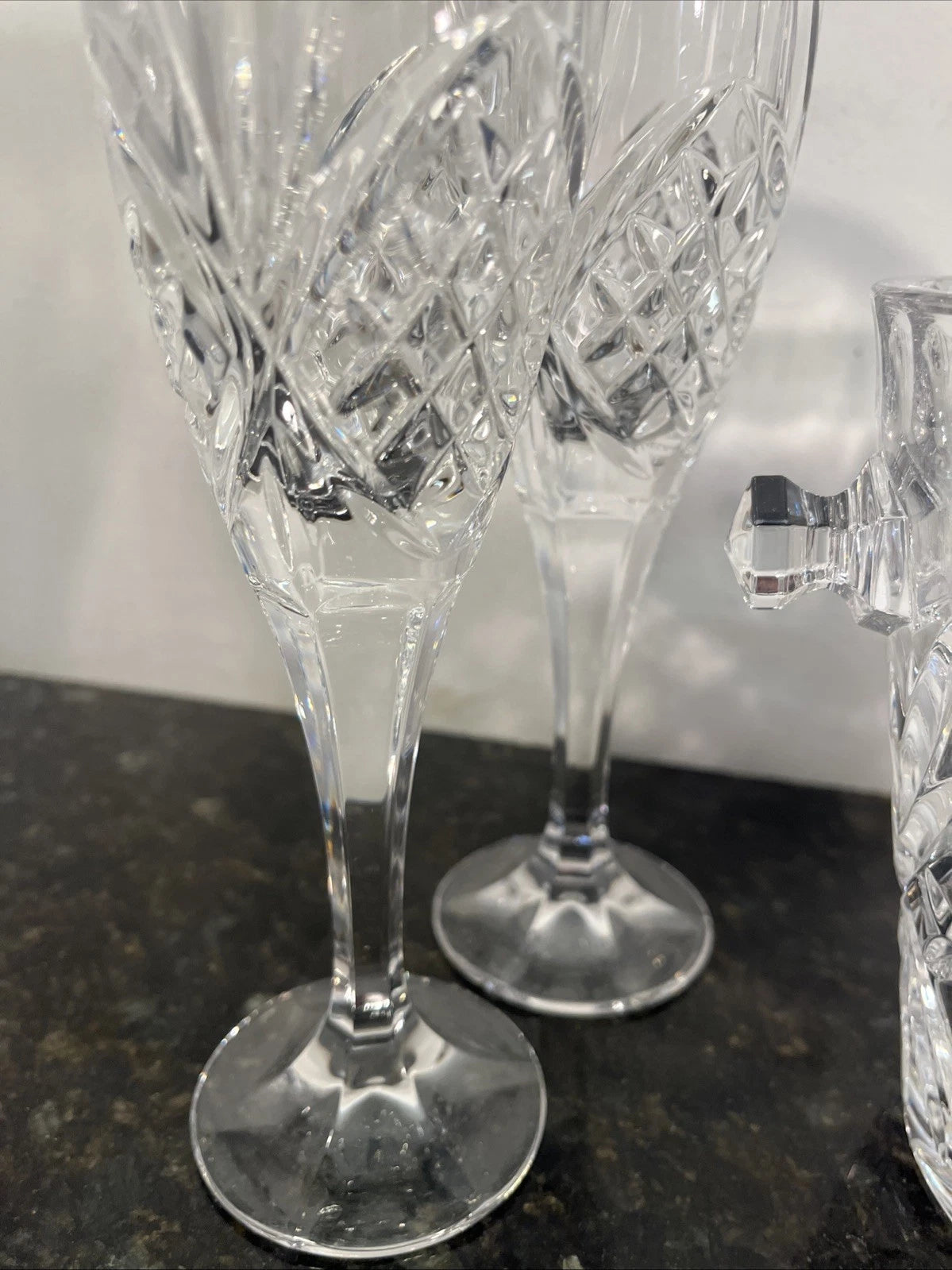 Royal Doulton champagne flutes, foot detail