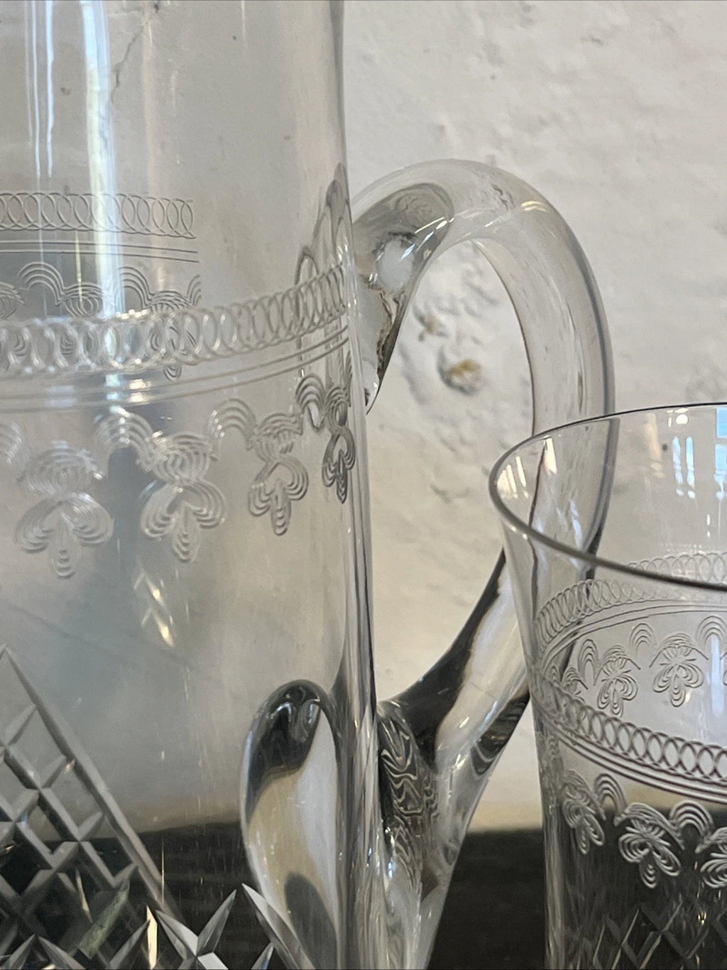 Palmer Lady Hamilton cut lattice detail