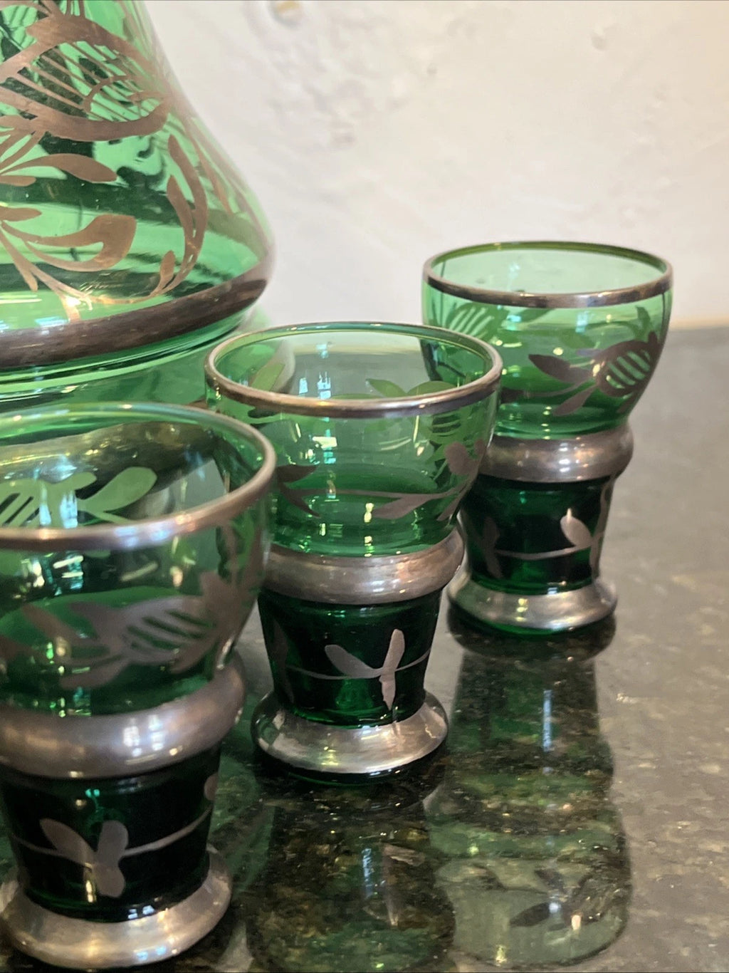Detail of the matching shot glasses